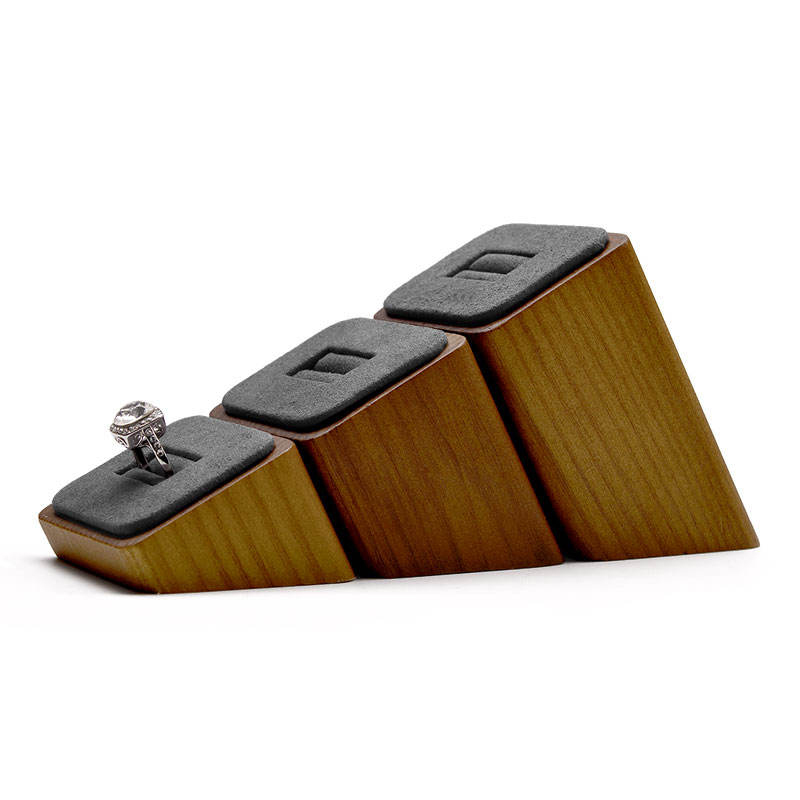 RD02